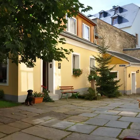 Auf Zwei Etagen Im Historischen Stadtkern * 安娜贝格-布赫霍尔茨